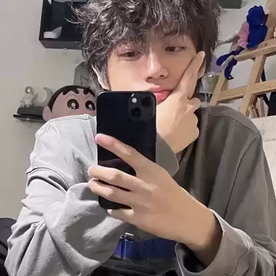 訾幻灵